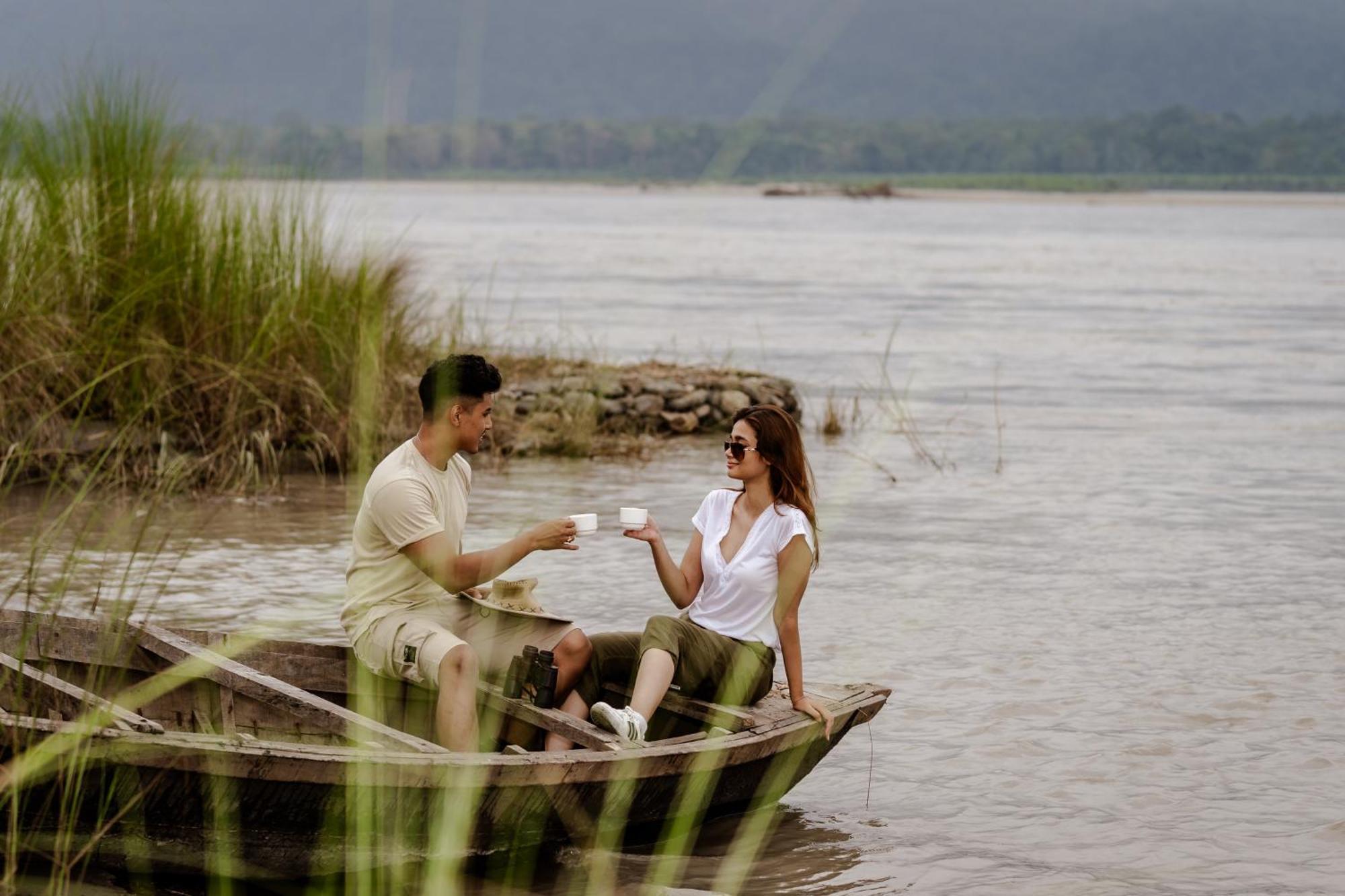 Sanctuary - Chitwan National Park , Nepal Hotel Exterior photo